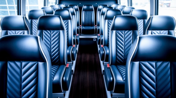 pasadena 15 passenger minibus rental